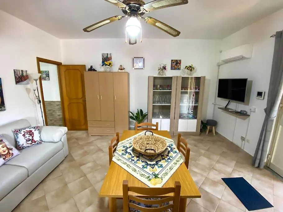 Casa Vacanze Villino Nando Palermo Italia