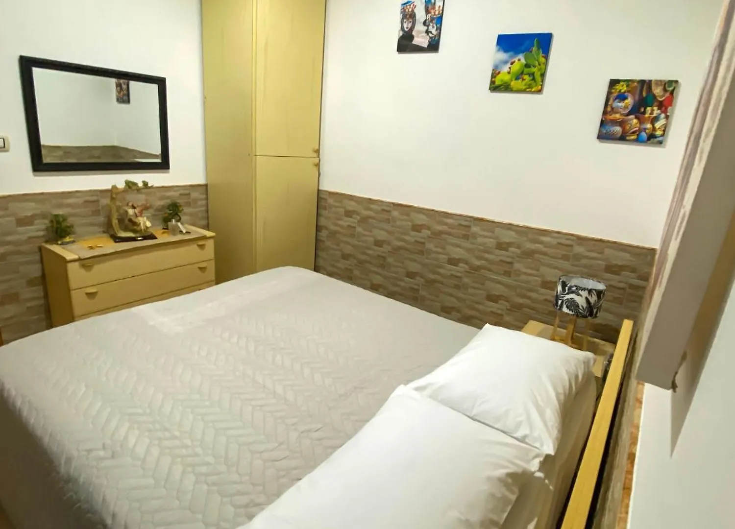 Casa Vacanze Villino Nando Palermo 0*,